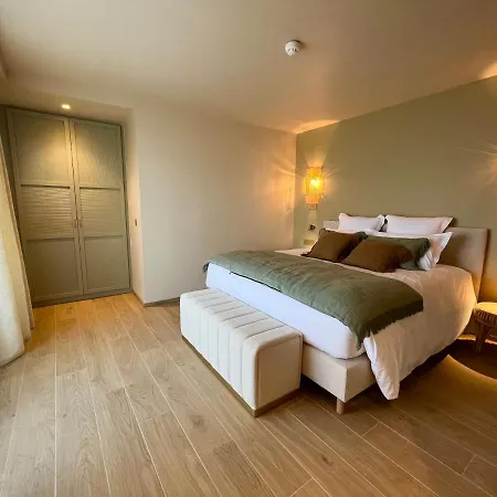 Riva Hotel 4*