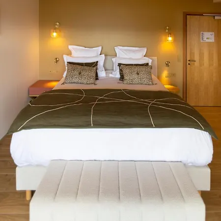 Riva Hotel 4*