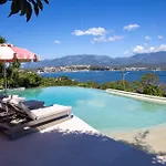 Riva 4*