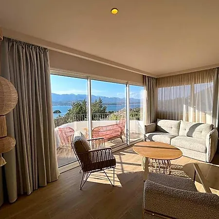Riva Hotel 4*