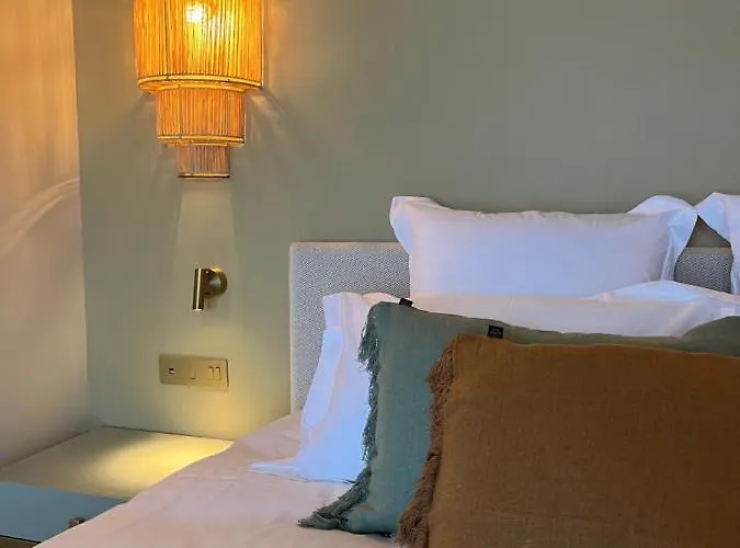 Riva 4* 维琪奥港