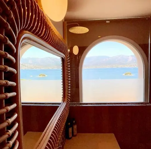 ホテル Riva ポルトヴェッキオ